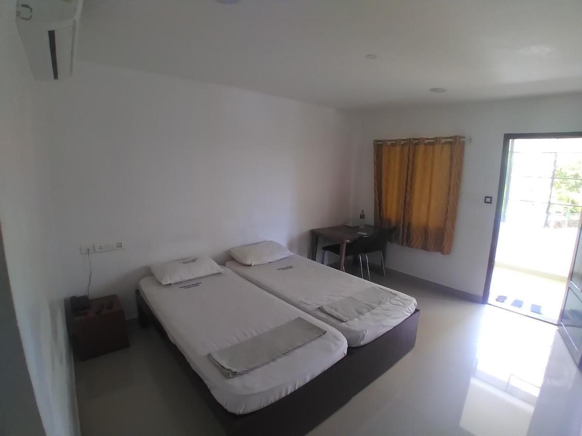 Thabasiya Resorts Kuzhittura 外观 照片