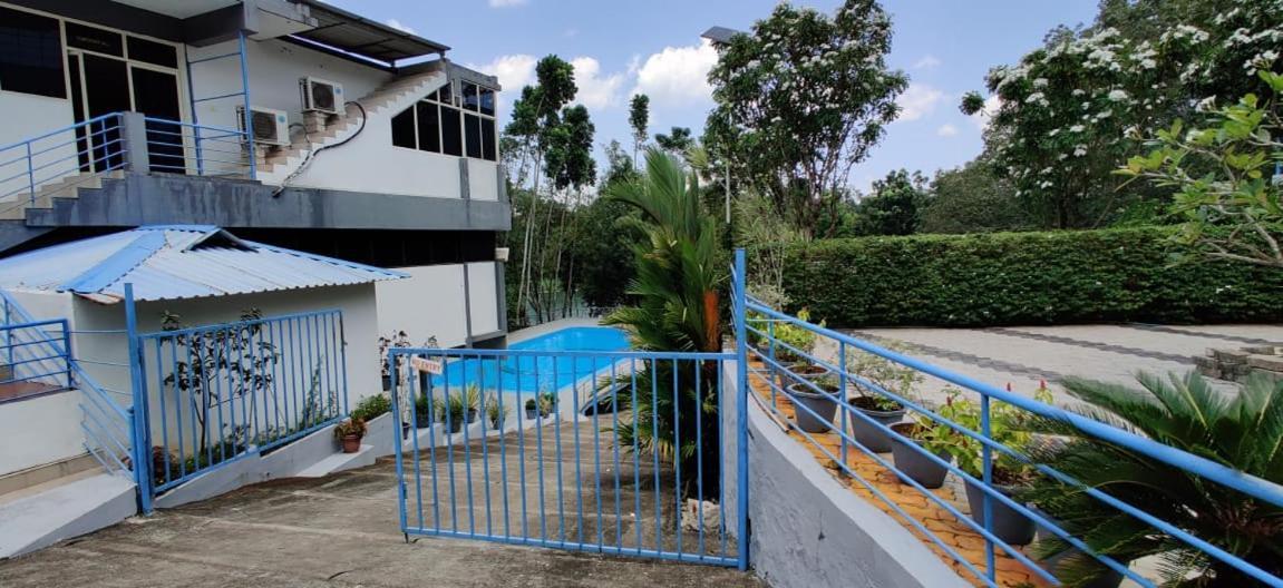 Thabasiya Resorts Kuzhittura 外观 照片